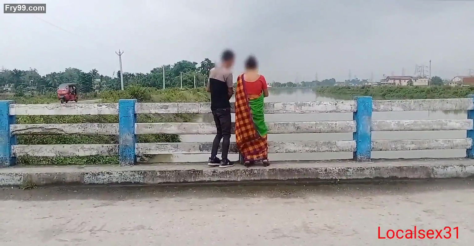Green saree Indian Desi Village Bengali Mom Fuck