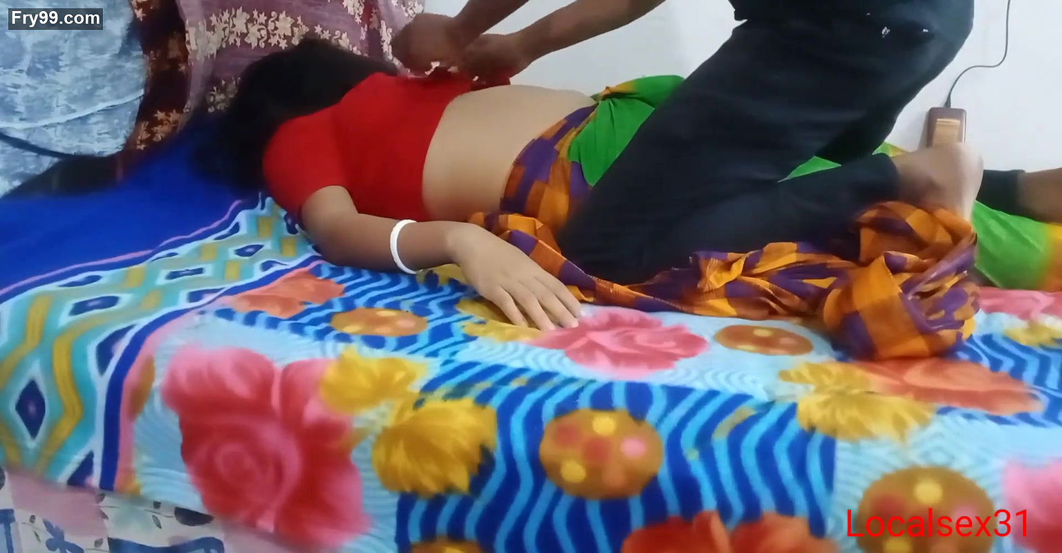 Green saree Indian Desi Village Bengali Mom Fuck