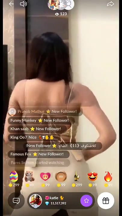 Famous Insta Model Riyanshi Latest Exclusive Seductive Premium Tangolive