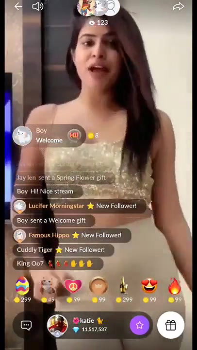Famous Insta Model Riyanshi Latest Exclusive Seductive Premium Tangolive
