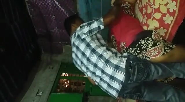 Beautiful bhabhi having with devar