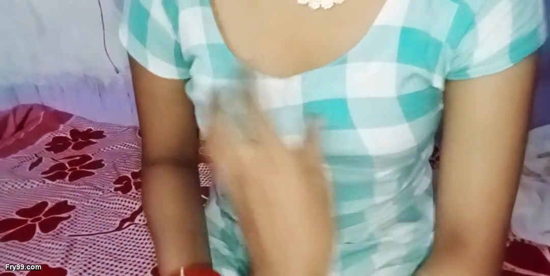 Hot Indian 20 Year Old Desi Bhabhi Fucked By Dever With Clear Hindi Audio