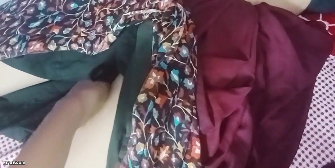 Hot babhi was fucking with dever clear Hindi Audio