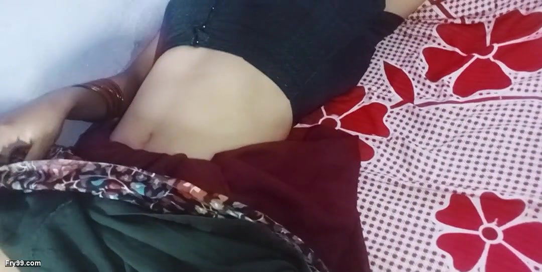 Hot babhi was fucking with dever clear Hindi Audio