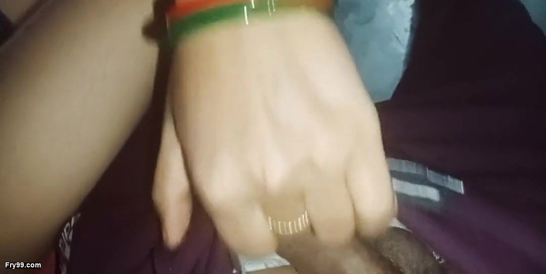 Hot babhi was fucking with dever clear Hindi Audio