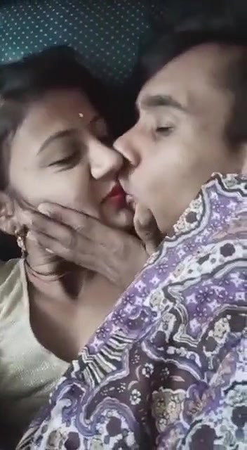 Sexy Cpl Romance and Blowjob