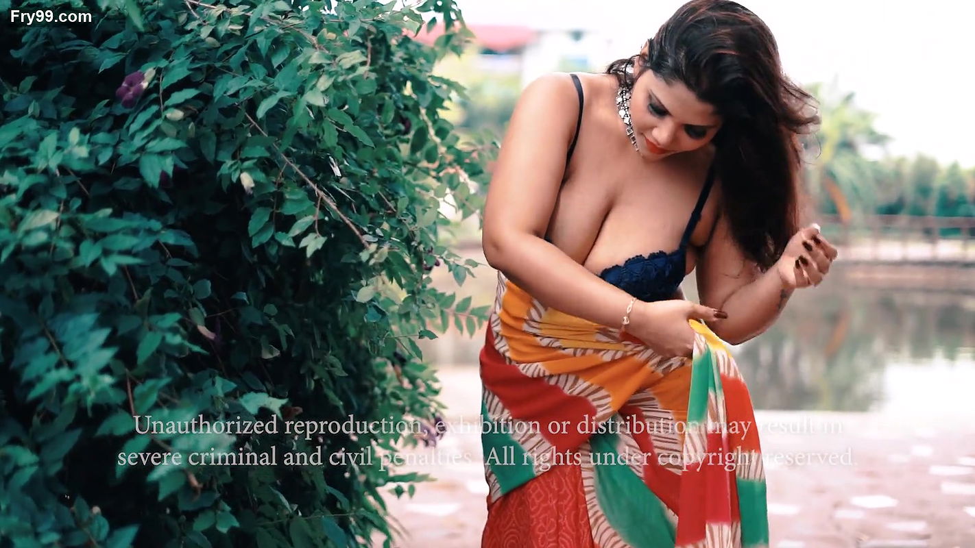 Big boobs model hot photoshot