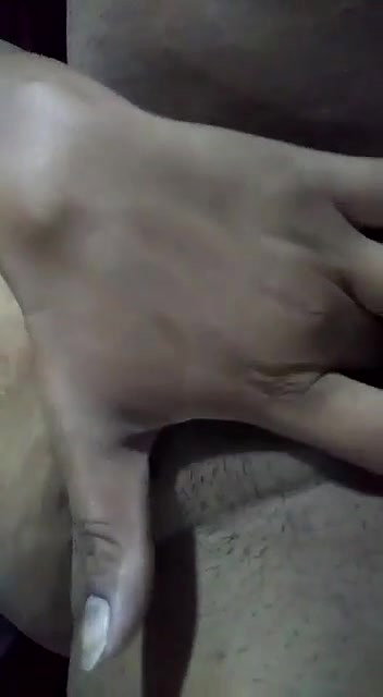 Super horny milf masturbating with clear hindi audio