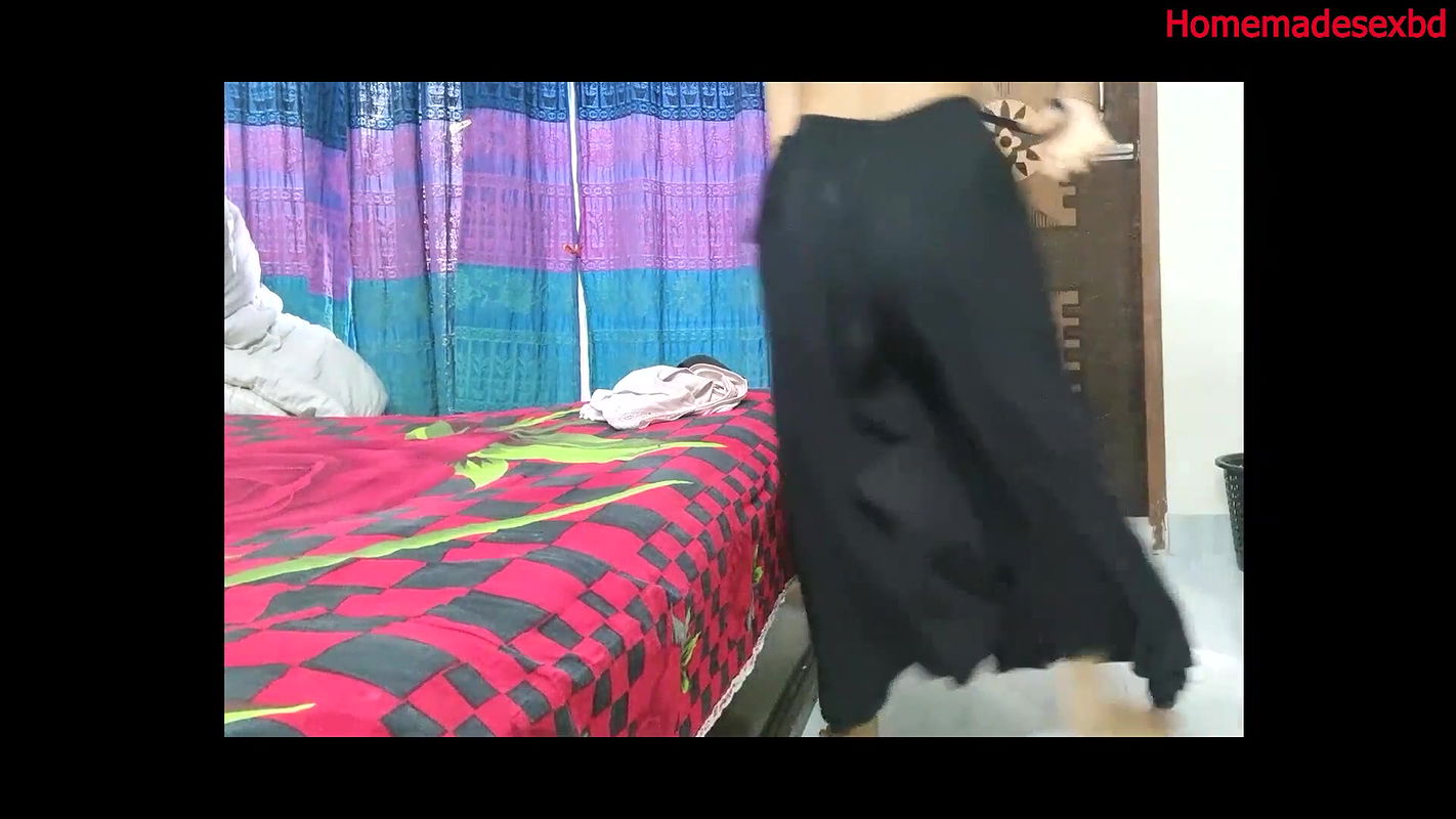 Bengali sexy bhabi fucking with boss for Husband promotion – 5