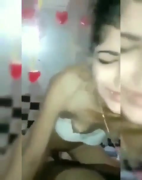 Desi bhabi Riding