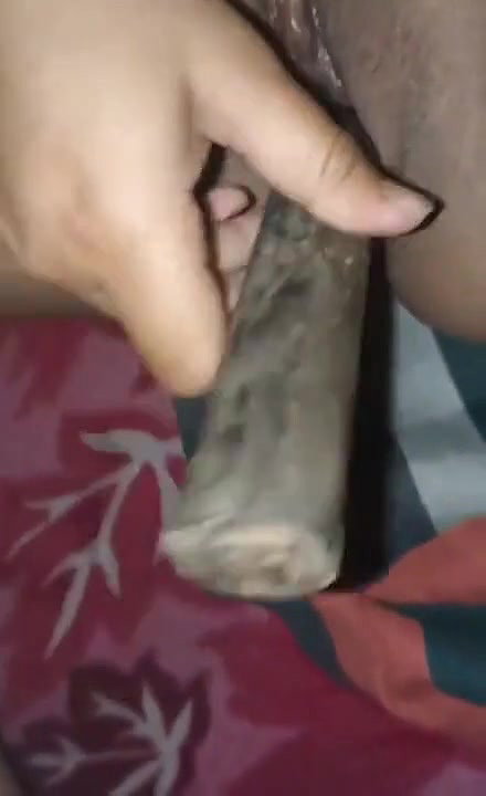 Sexy Bhabhi Masturbating And Fucked