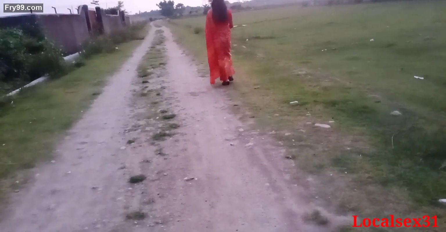 Village Saree Desi Married Wife Fuck his Boyfriend