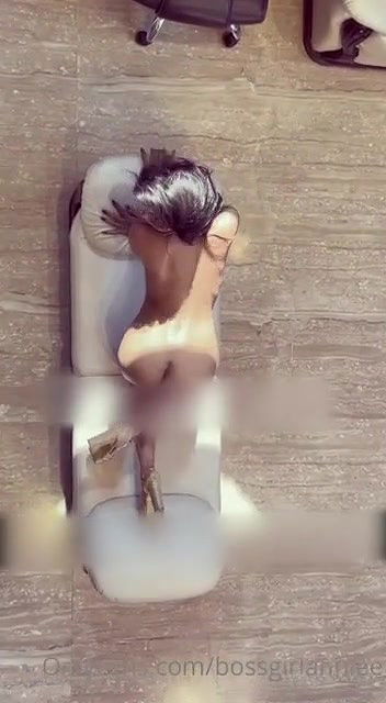 BossGirlAnnie New Latest 82$ OnlyFans Video