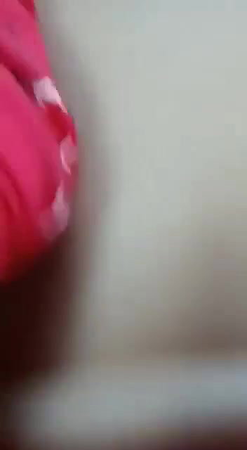 Desi cute bhabi nice pussy show and fucking on car