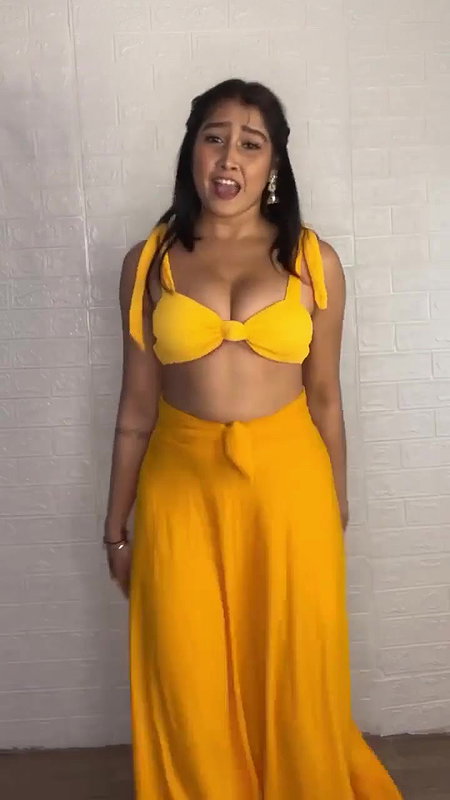 Sofia Ansari Sexy In Yellow Hot