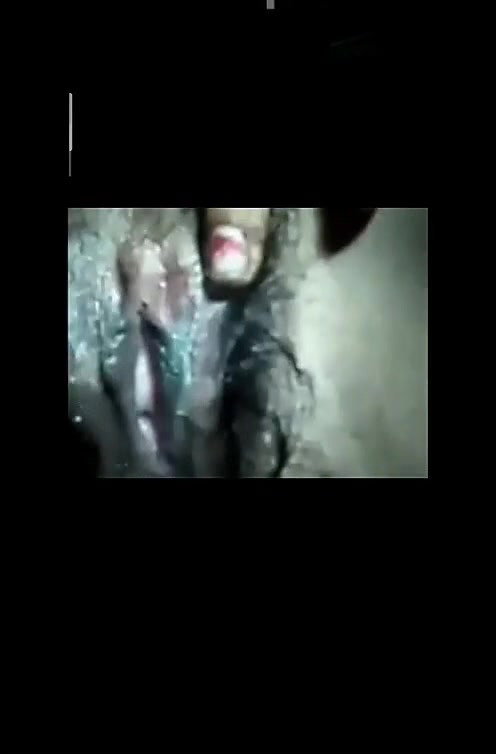Desi village Girl Shows her Big Boobs