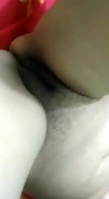 Village Bhabhi Shows Her Boobs and Pussy