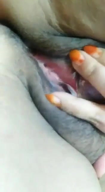 Village Bhabhi Shows Her Boobs and Pussy