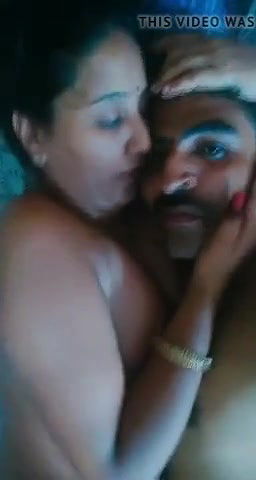 Very beautiful bhabhi fucking