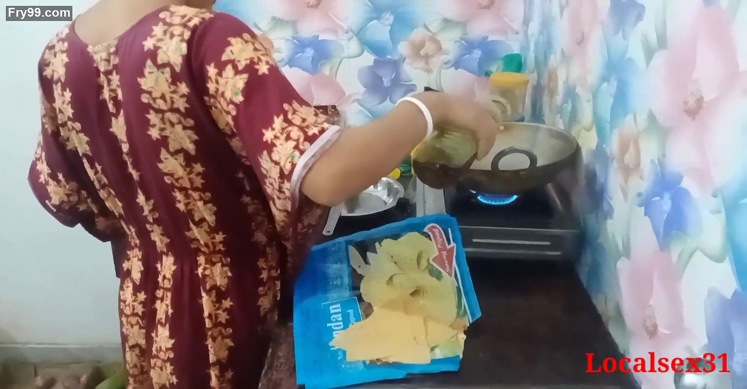 Desi Village Bhabi Sex In kitchen with Husband