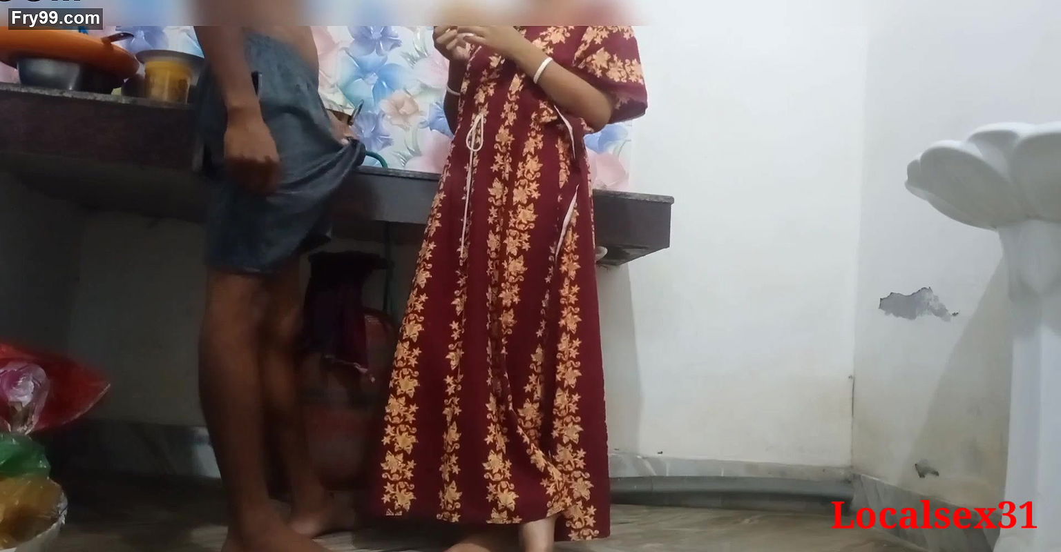 Desi Village Bhabi Sex In kitchen with Husband