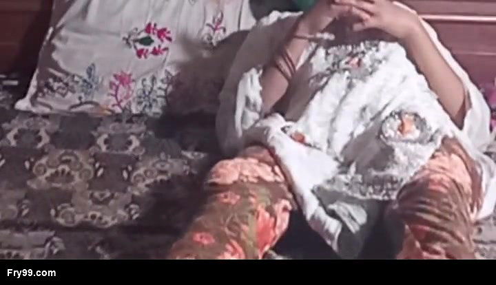 Zoya Khan sex in room S1 Episode 1