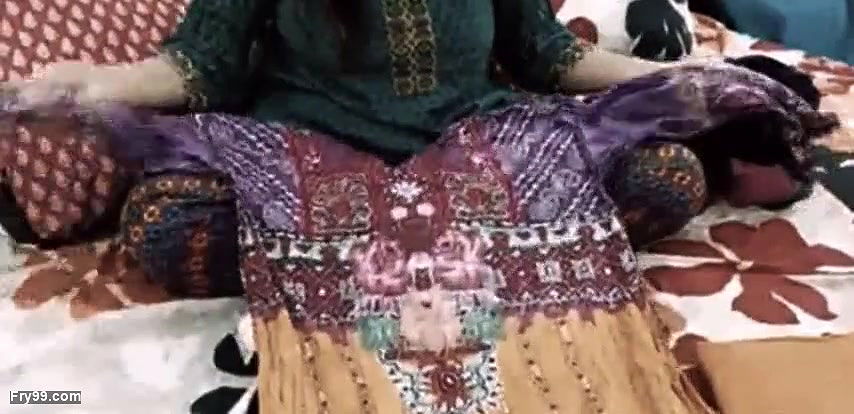 Widow hot and Sexy golden woman enjoyed with hishot and Sexy body and beautiful bobbs and titts