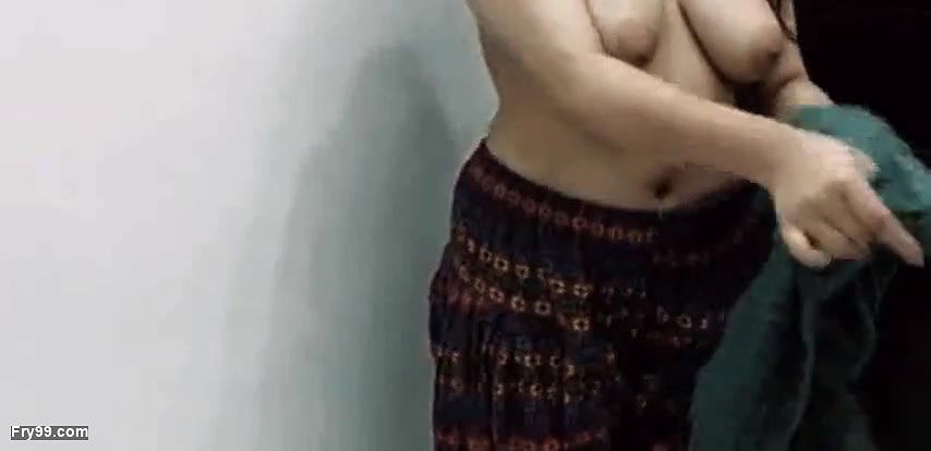 Widow hot and Sexy golden woman enjoyed with hishot and Sexy body and beautiful bobbs and titts