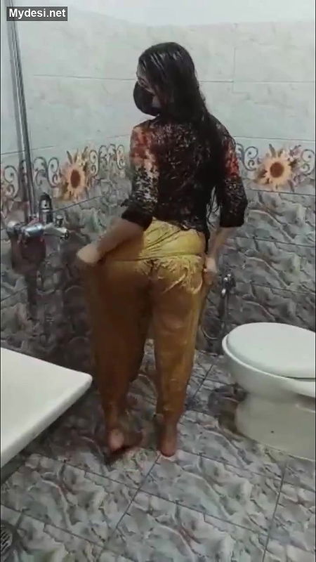 Sobia Squirting Moaning And Taking Shower