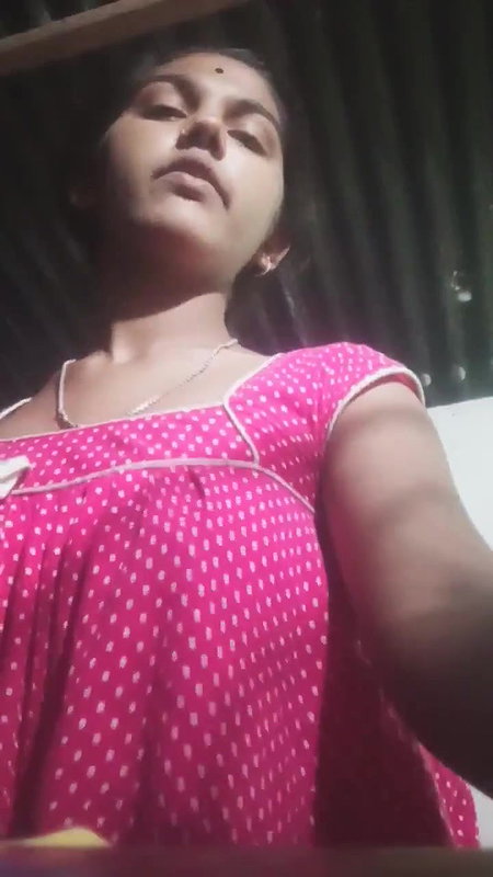 Beautiful and unsatisfied bhabhi