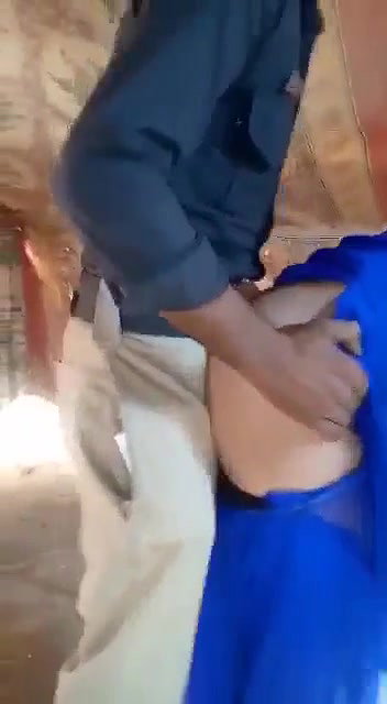 Pakistani Policeman Fucking shemale