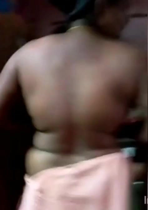Tamil Wife Showing Nude Body