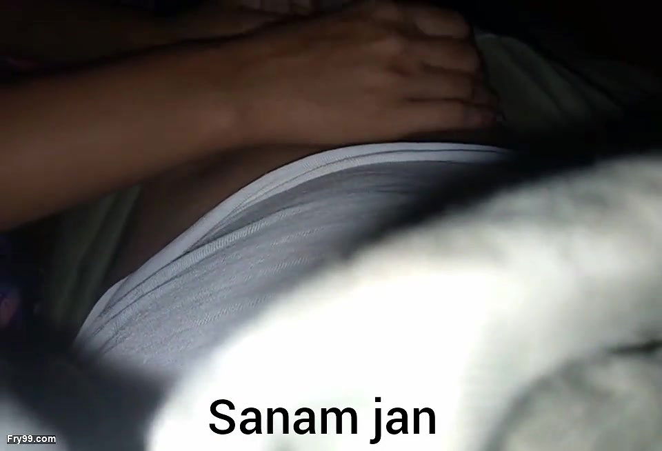 Pakistani TikTok star girl sanam jan hot sucking with x boyfriend