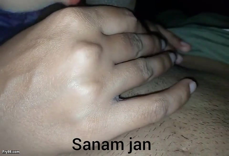 Pakistani TikTok star girl sanam jan hot sucking with x boyfriend