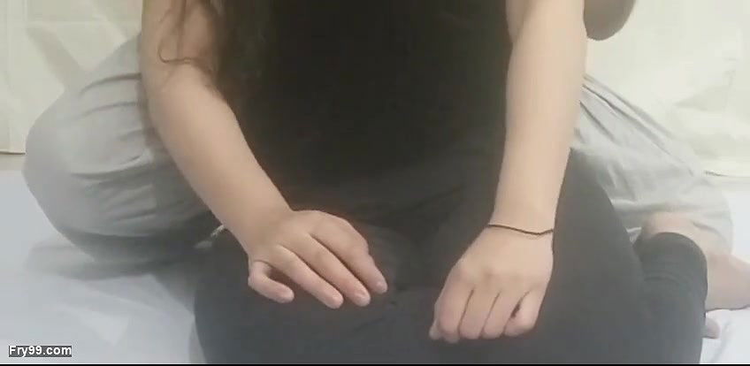 pakistani female with her hubby sehar 95