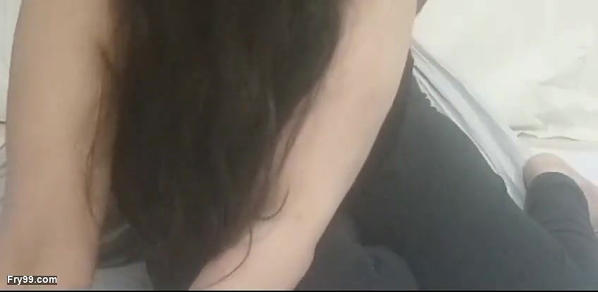 pakistani female with her hubby sehar 95