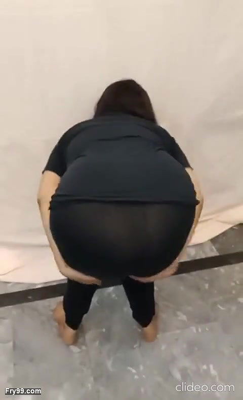 Pakistani Desi Hostal Warden showing Full Boobs Pussy Juicy Body