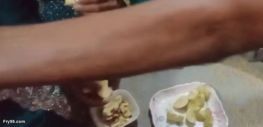 pakistani couple out door public sex in village fields S1 Episode 4