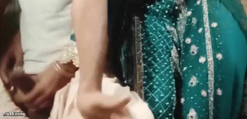 pakistani couple indoor sex in bedroom S1 Episode 30