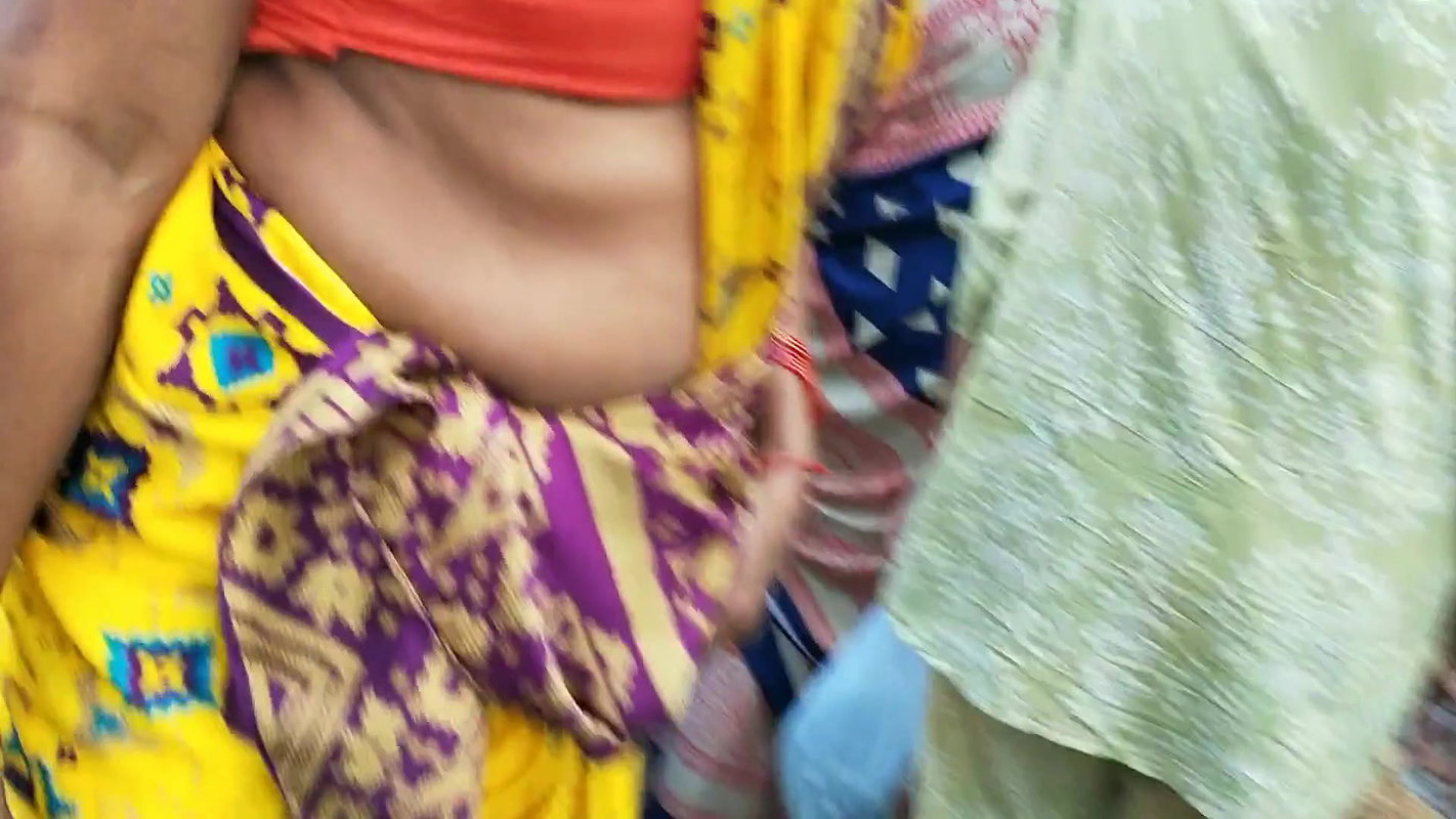 aunty sexy navel