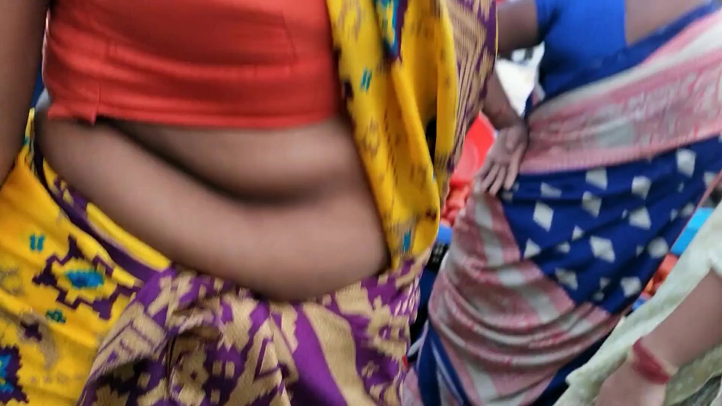 aunty sexy navel