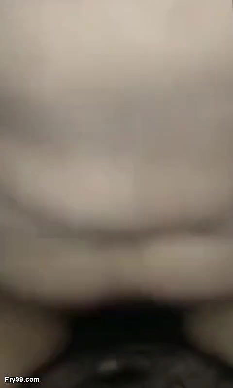 My stepsister got so hot pussy