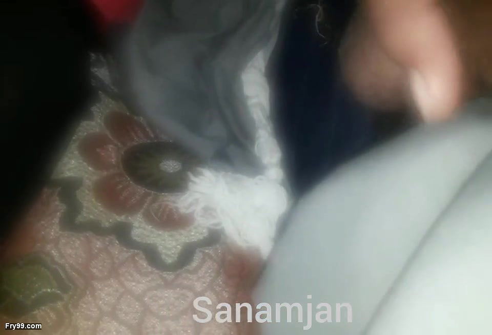 Lun ki paysi girlfriend lun ka sara pani pi ge