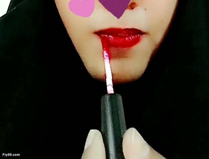 Lip kissing before sex