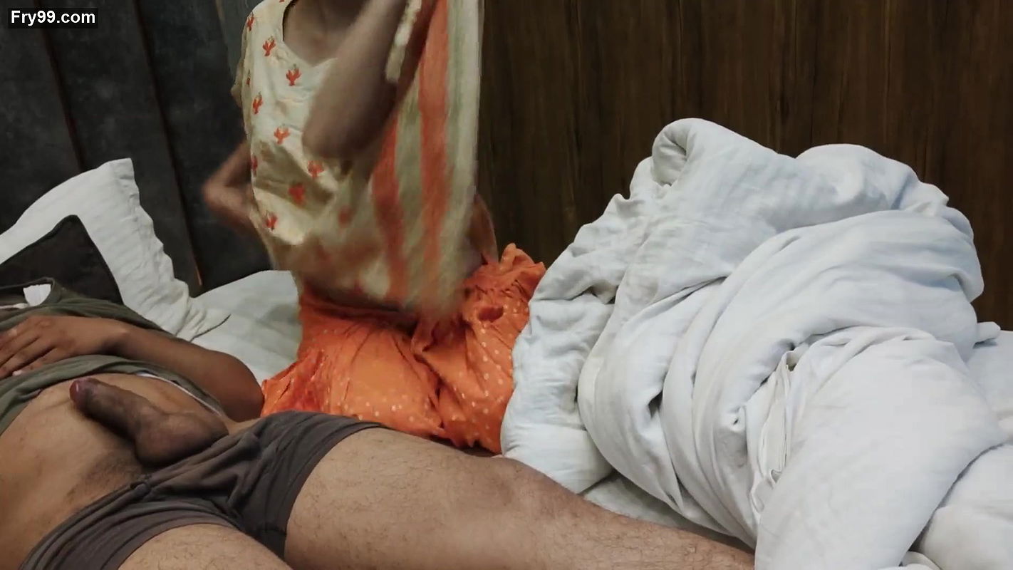 Indian Stepmom came into my room, I’m already jerking off a dick