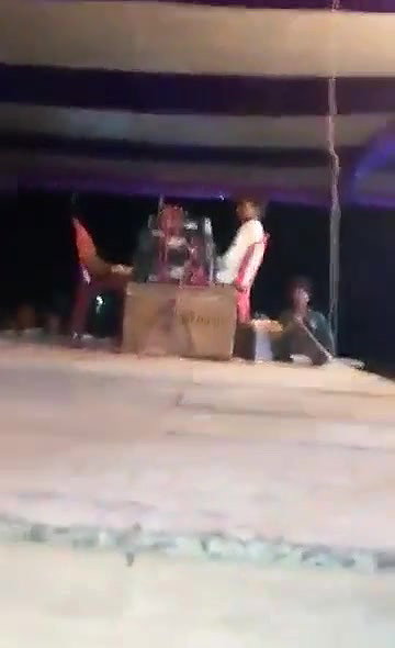Bhojpuri vulgar dance