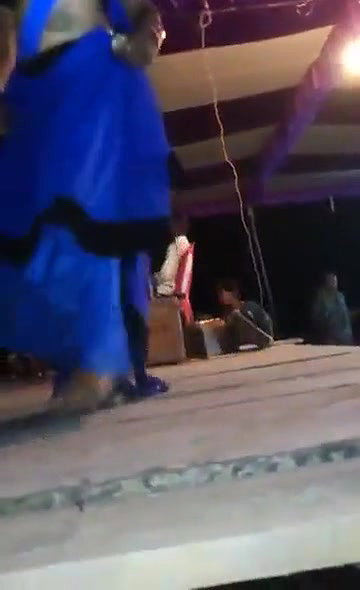 Bhojpuri vulgar dance