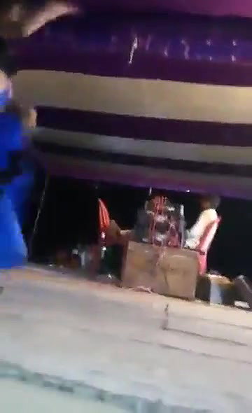 Bhojpuri vulgar dance