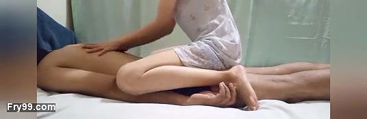 Indian Massage girl badly seduce his customer and fucked her self by them
