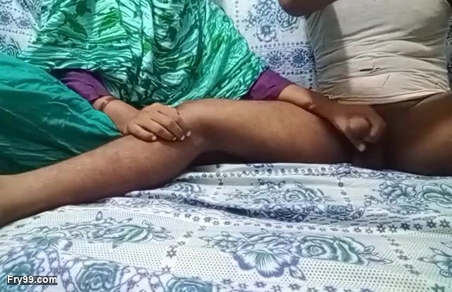 Indian dasi boy and girl sex in the room 1976